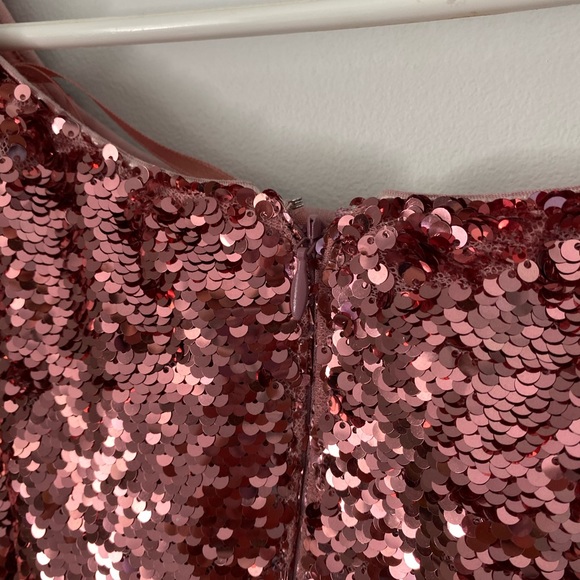Pink sequin mid length dress - Picture 4 of 5